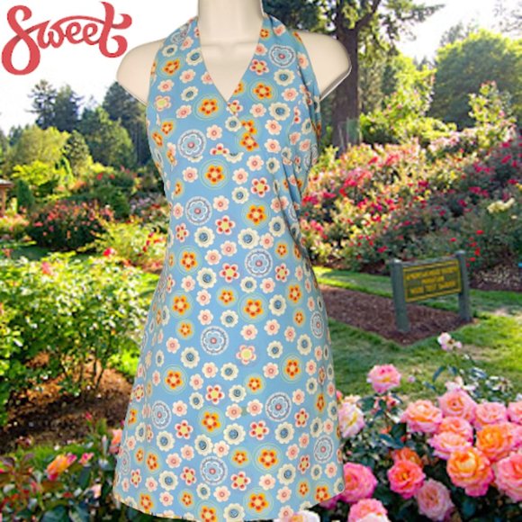 Dresses & Skirts - 100% Cute Women's (Slightly) Asymetrical Dress 🌺